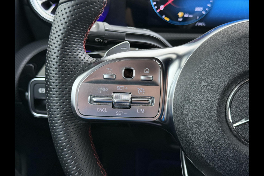 Mercedes-Benz CLA-Klasse 250 e AMG VAN: 34.900,- VOOR: 29.877,- UW WKVOORDEEL: 5.023,- | PHEV | SFEERVERLICHTING | WIDESCREEN | AFN. TREKHAAK | STOELVERWARMING | 19 INCH | RIJKLAAR MET 12 MND BOVAG GARANTIE