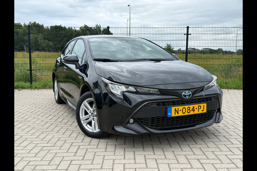 Toyota Corolla 1.8 Hybrid Business | Camera | Carplay | Stoelverwarming