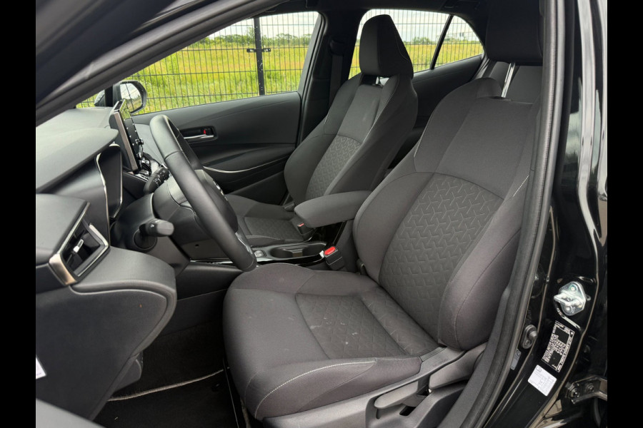 Toyota Corolla 1.8 Hybrid Business | Camera | Carplay | Stoelverwarming