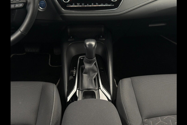 Toyota Corolla 1.8 Hybrid Business | Camera | Carplay | Stoelverwarming