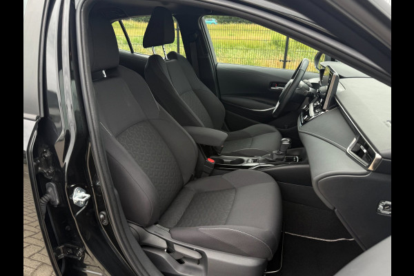 Toyota Corolla 1.8 Hybrid Business | Camera | Carplay | Stoelverwarming