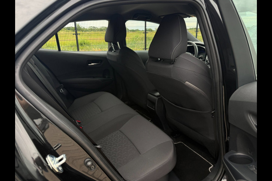 Toyota Corolla 1.8 Hybrid Business | Camera | Carplay | Stoelverwarming