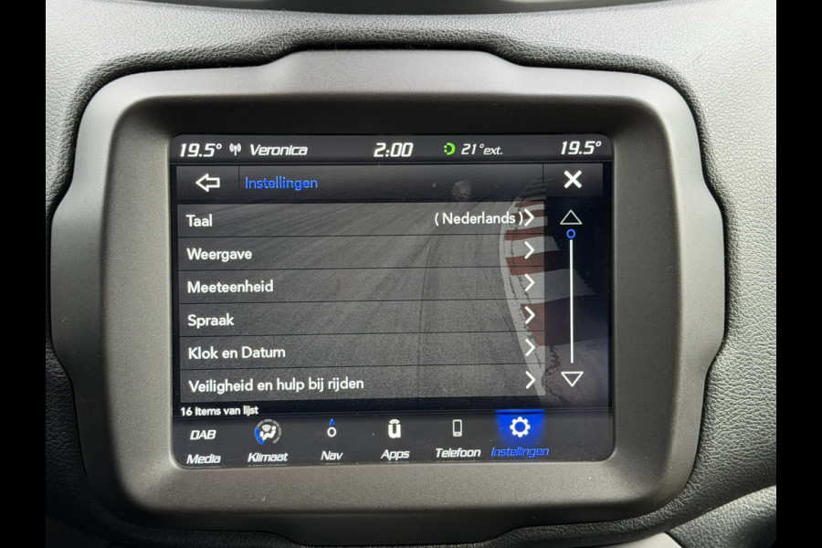 Jeep Renegade 1.3T Limited | Camera | Trekhaak | Automaat | Navigatie | Airconditioning | Adaptive Cruise control