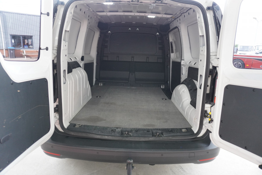 Volkswagen Caddy Cargo Maxi 2.0 TDI 123PK Automaat nr. V158 | Airco | Cruise | Navi | Trekhaak