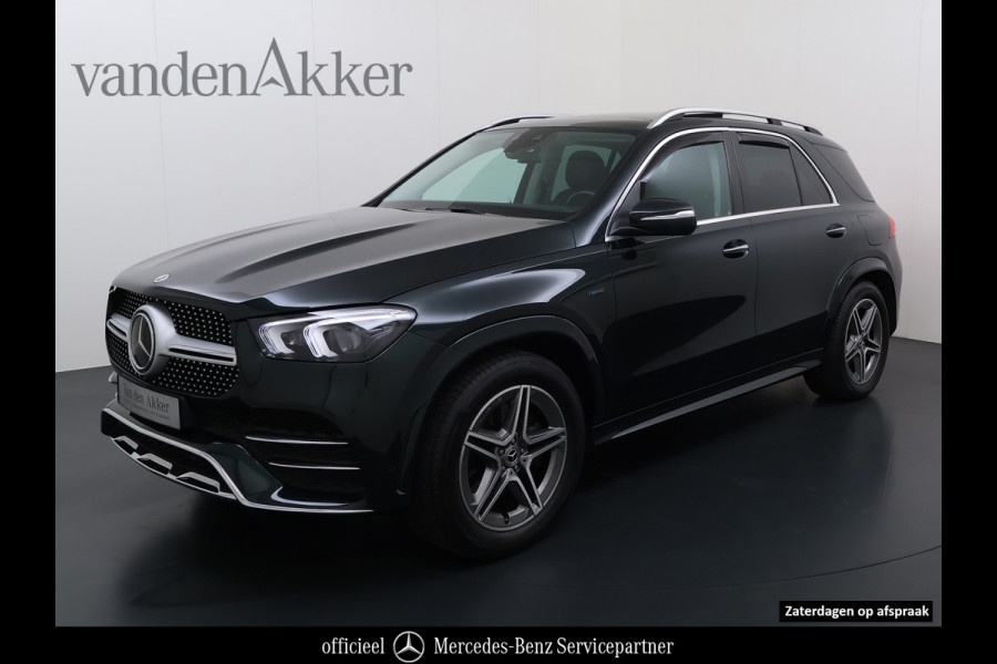Mercedes-Benz GLE 350e AMG // Trekhaak // Panoramadak // Distronic // 360 Camera // Rij Assistentiepakket // Carplay // Keyless entry // MultiBeam