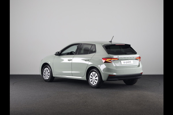 Škoda Fabia Selection 1.0 TSI 95 pk 5 vesn. Hand | Getint glas achter