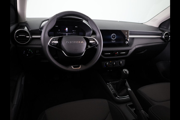 Škoda Fabia Selection 1.0 TSI 95 pk 5 vesn. Hand | Getint glas achter