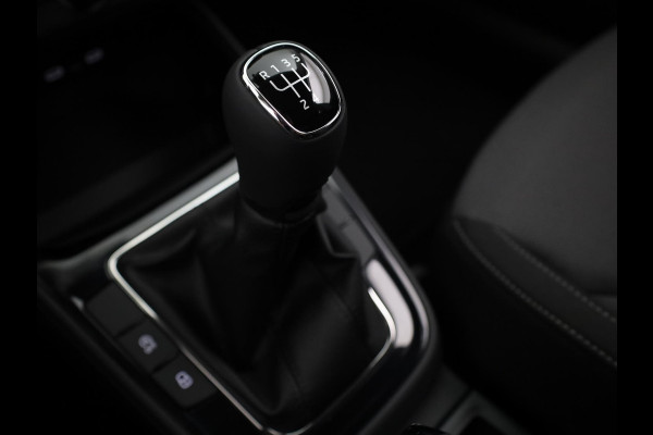 Škoda Fabia Selection 1.0 TSI 95 pk 5 vesn. Hand | Getint glas achter