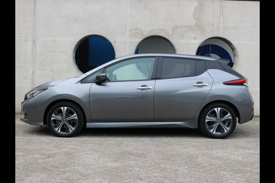 Nissan Leaf N-Connecta 40 kWh | APPLE CARPLAY / ANDROID AUTO | ADAPTIEVE CRUISE CONTROL |