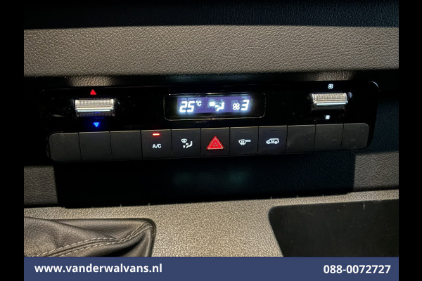 Mercedes-Benz Sprinter 314 CDI 143pk 3500kg Trekhaak L2H2 Euro6 Airco | Camera | Apple Carplay | Cruisecontrol | Android Auto, Stoelverwarming, 270 Graden Achterdeuren, Bijrijdersbank