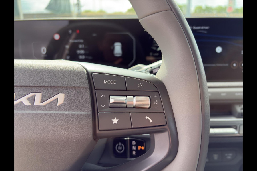Kia EV3 Plus Advanced 81.4 kWh | Leder | Schuif/Kanteldak | Elektr. Bestuurdersstoel | Stoel- en Stuurverwarming | Harman Kardon |