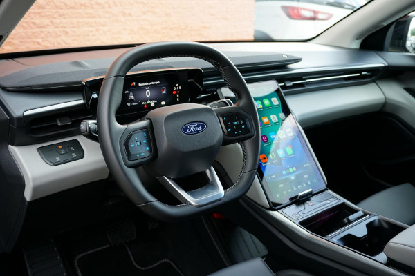 Ford Explorer Select Extended Range RWD 77 kWh + COMFORT PACK II / MEMORY / AGR STOELEN