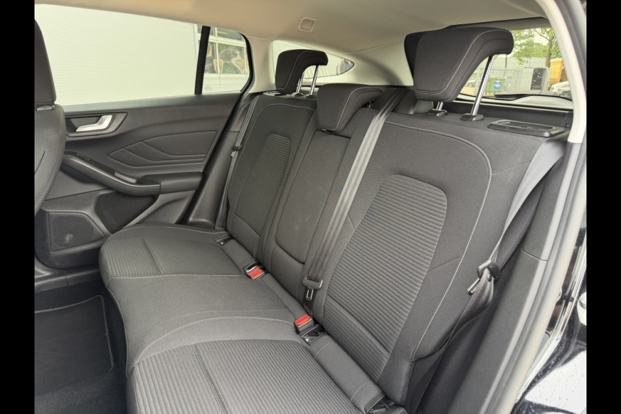 Ford FOCUS Wagon 1.0 EcoB. Tit. Bns