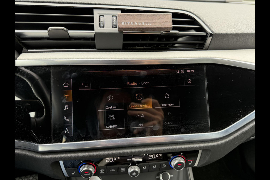 Audi Q3 Sportback 45 TFSI quattro edition one | Panoramadak | 360* Camera | Bang & Olufsen | Elektrische Achterklep | DAB |