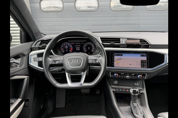 Audi Q3 Sportback 45 TFSI quattro edition one | Panoramadak | 360* Camera | Bang & Olufsen | Elektrische Achterklep | DAB |