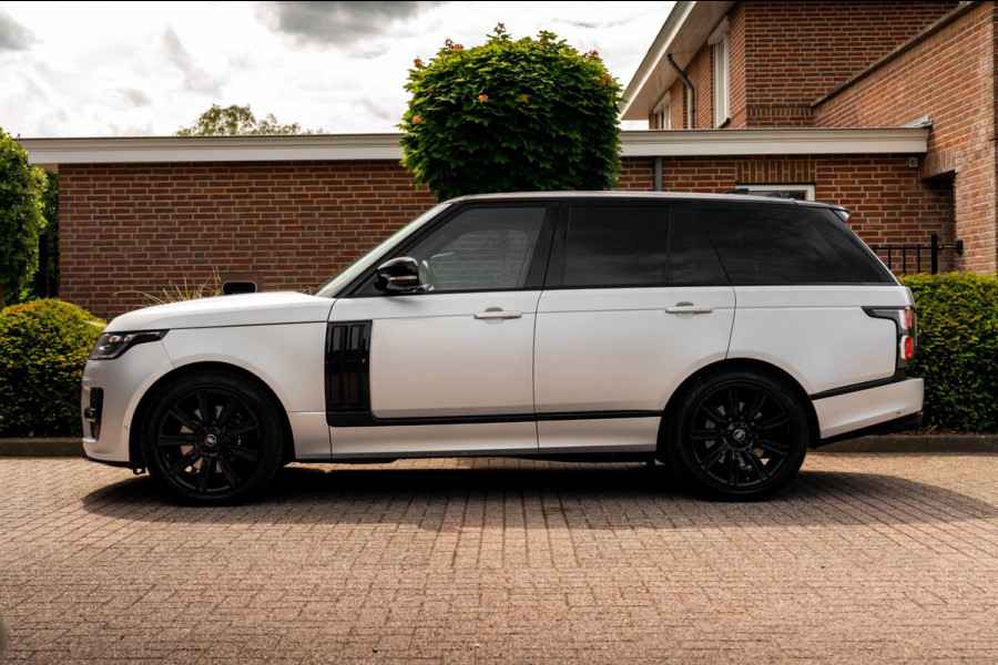 Land Rover Range Rover P400e Limited Edition 404 PK SVO Kleur Pano Soft-Close Keyless Meridian 21''
