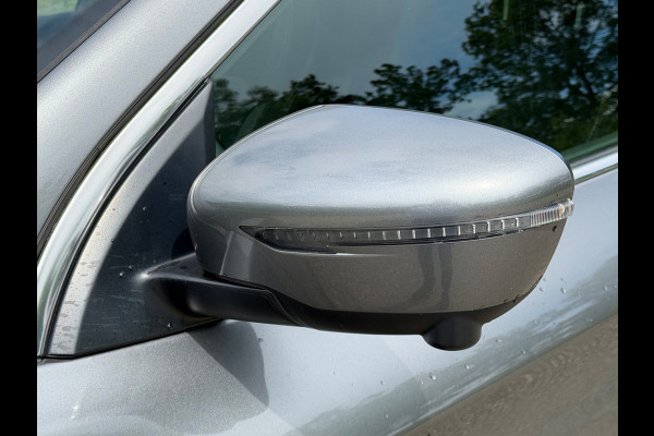 Nissan QASHQAI 1.2 Tekna, panoramadak, 360 camera, stoelverwarming, afneembare trekhaak, vele opties