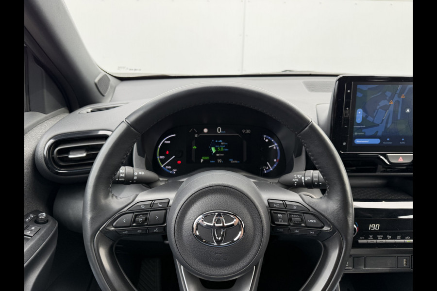 Toyota Yaris Cross 1.5 Hybrid Team D | ACC | CarPlay | Keyless | LED