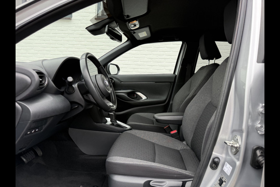Toyota Yaris Cross 1.5 Hybrid Team D | ACC | CarPlay | Keyless | LED