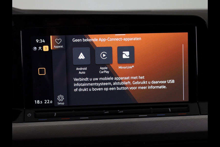 Volkswagen Golf 1.0 eTSI Life 110PK | Automaat (DSG) | Navigatie | Parkeersensoren |