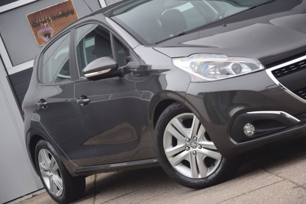 Peugeot 208 1.2 PureTech Signature DB RIEM RECENT VERNIEUWD/APPLE CARPLAY/ARMSTEUN