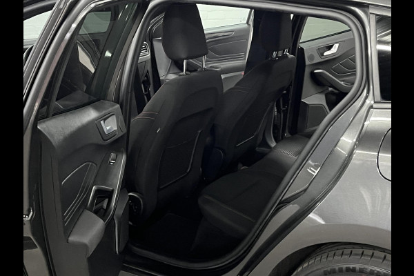 Ford FOCUS Wagon 1.0 EcoBoost Hybrid ST Line X Trekhaak | Adapt. cruise | Stoel-/Stuur verwarming | Voorruitverwarming | Keyless | Camera