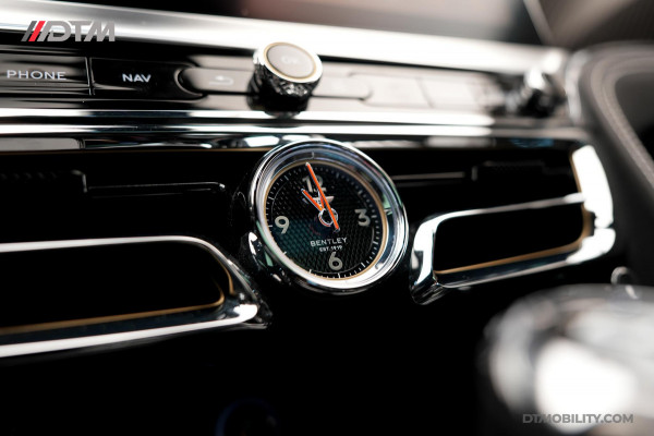 Bentley Flying Spur 6.0 W12 Mulliner | Black Line | Illuminated Flying B | Naim Audio
