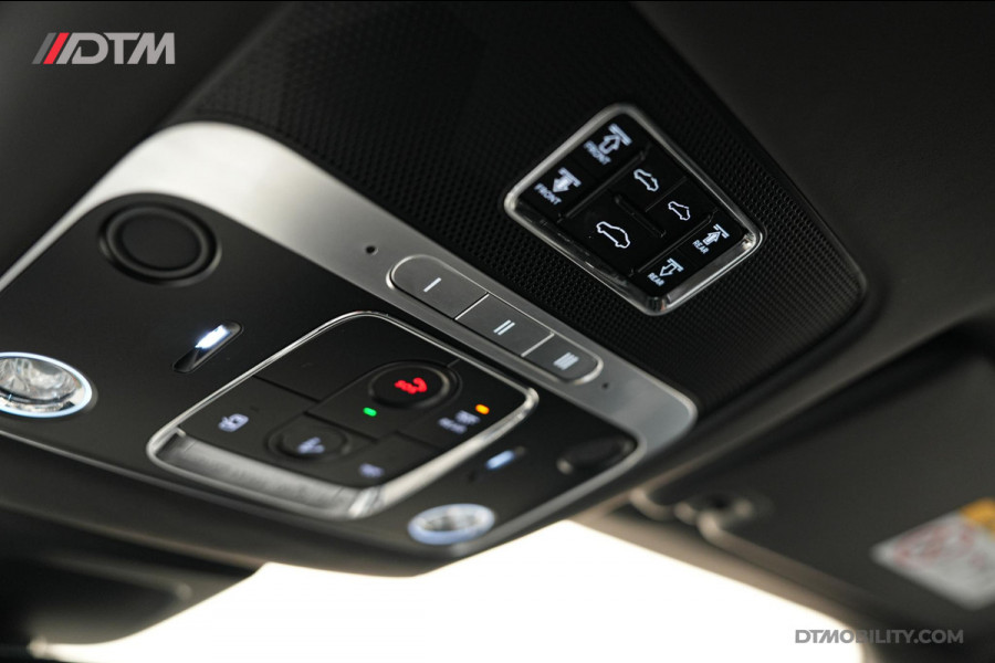 Bentley Flying Spur 6.0 W12 Mulliner | Black Line | Illuminated Flying B | Naim Audio