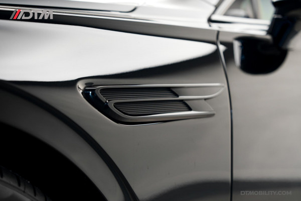 Bentley Flying Spur 6.0 W12 Mulliner | Black Line | Illuminated Flying B | Naim Audio