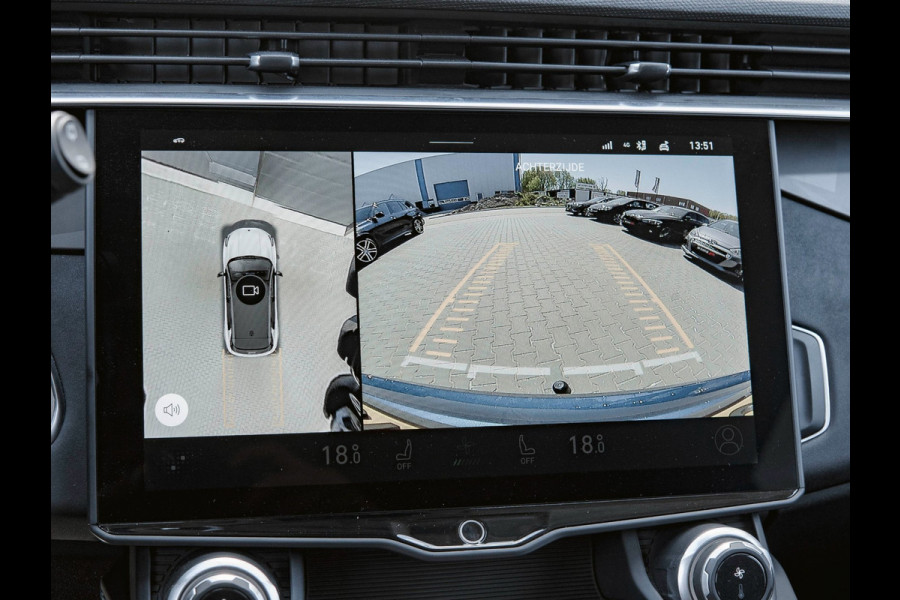 Lynk & Co 01 1.5 Black Edition Pano|360° Camera|ACC|Trekhaak|Navi|Carplay