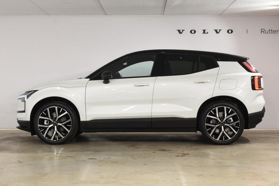 Volvo EX30 272PK Single Motor Extended Range Europa 69 kWh / Adaptive Cruise Control / Harman Kardon / Extra getint glas / Stoelverwarming / Stuurverwarming / Achteruitrijcamera / Elektrisch verstelbare stoelen / 20" velgen