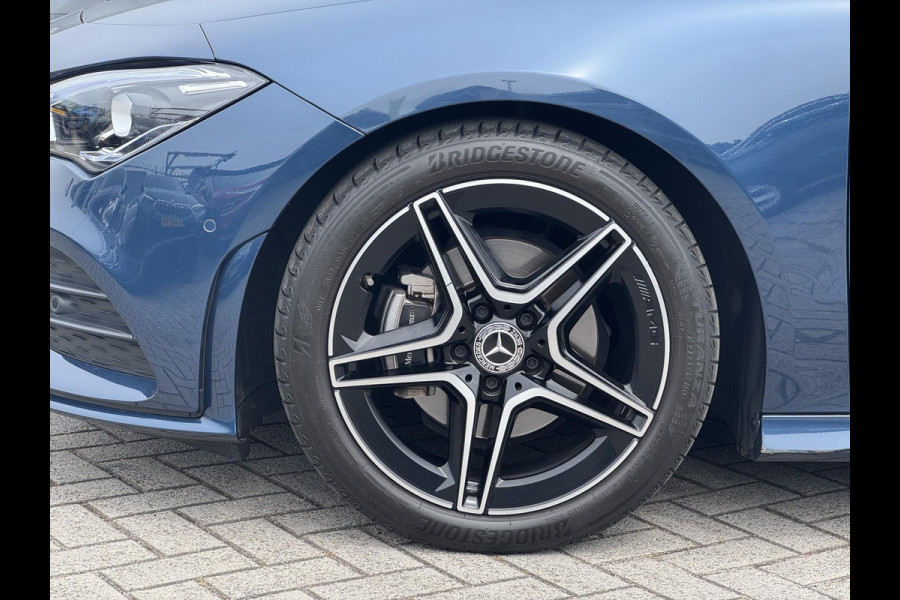 Mercedes-Benz CLA-Klasse 180 AMG Line AMG-LINE | SFEER VERLICHTING | WIDE-SCREEN