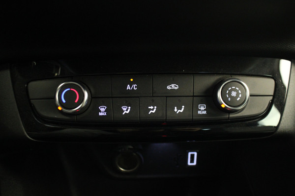 Opel Corsa 1.2 Turbo Hybrid