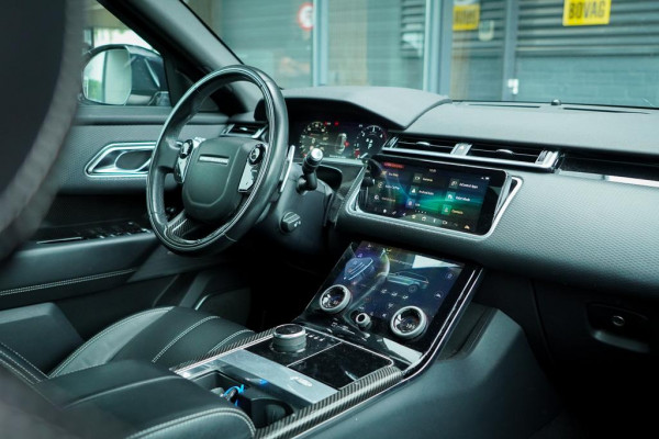 Land Rover Range Rover Velar 3.0 V6 AWD First Edition / Pano / Luchtvering / Meridian Surround / 23''