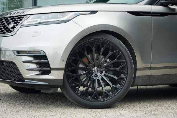 Land Rover Range Rover Velar 3.0 V6 AWD First Edition / Pano / Luchtvering / Meridian Surround / 23''