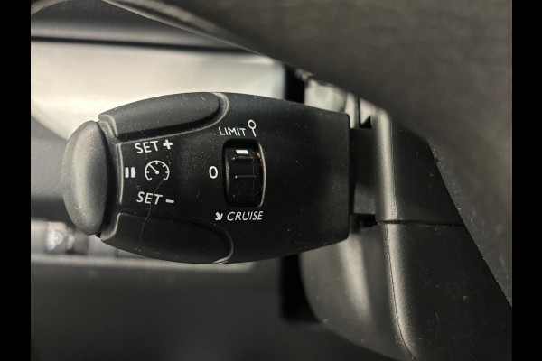 Opel Vivaro 2.0 CDTI L3H1 Dubbele Cabine Edition Navigatie Camera Parkeer sensoren Airco Carplay Trekhaak