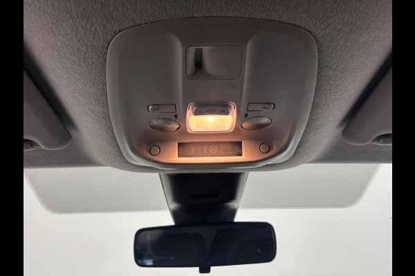 Opel Vivaro 2.0 CDTI L3H1 Dubbele Cabine Edition Navigatie Camera Parkeer sensoren Airco Carplay Trekhaak