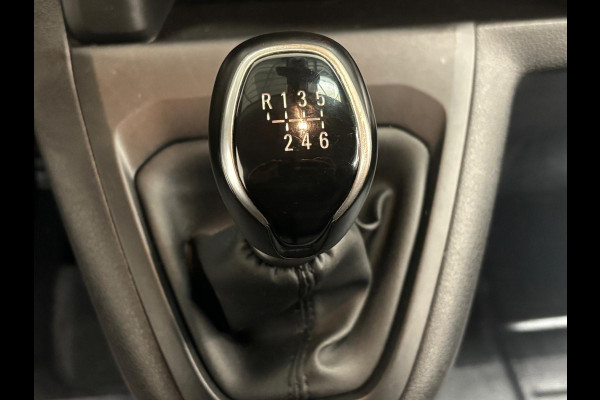 Opel Vivaro 2.0 CDTI L3H1 Dubbele Cabine Edition Navigatie Camera Parkeer sensoren Airco Carplay Trekhaak