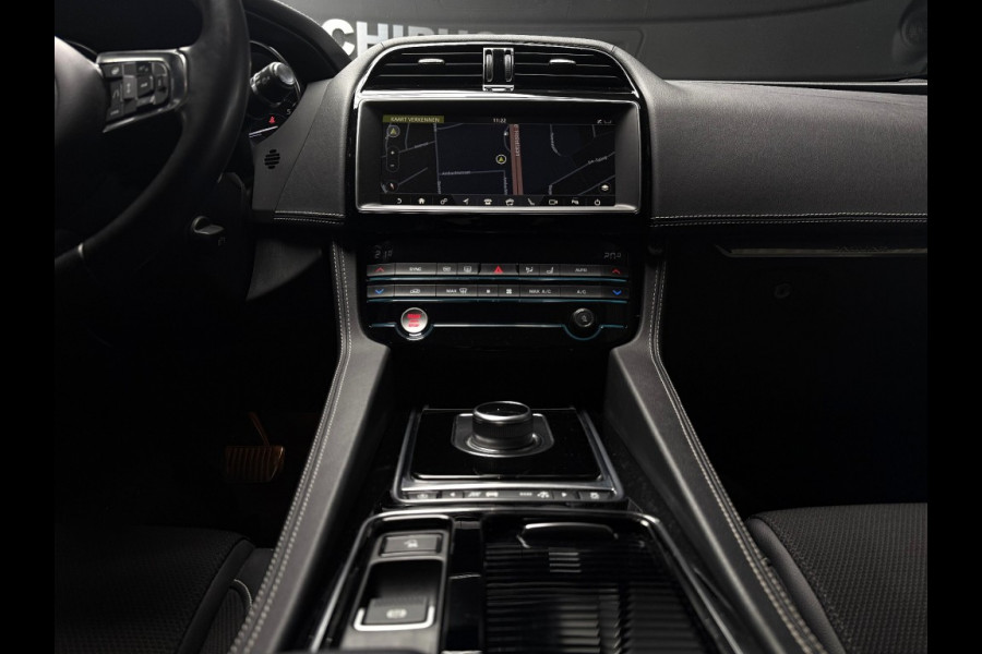 Jaguar F-Pace 2.5t AWD Sport 250pk elec stoelen garantie camera