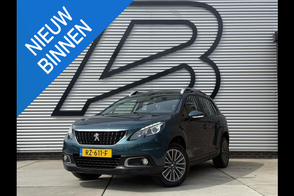Peugeot 2008 1.2 PureTech Blue Lion 2e Eigenaar|Navi|Pano|Carplay|D-riem vv in 2024|Trekhaak|Airco|Cruise|PDC|N.A.P|APK tot 02-2027