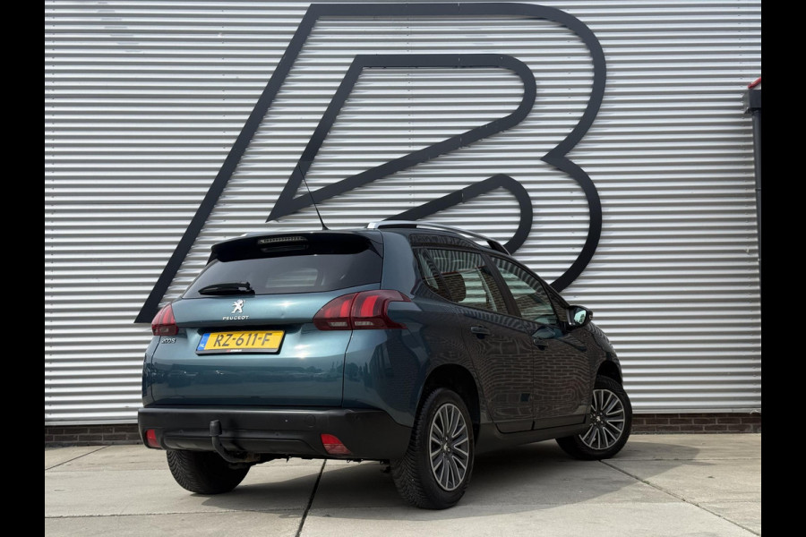 Peugeot 2008 1.2 PureTech Blue Lion 2e Eigenaar|Navi|Pano|Carplay|D-riem vv in 2024|Trekhaak|Airco|Cruise|PDC|N.A.P|APK tot 02-2027