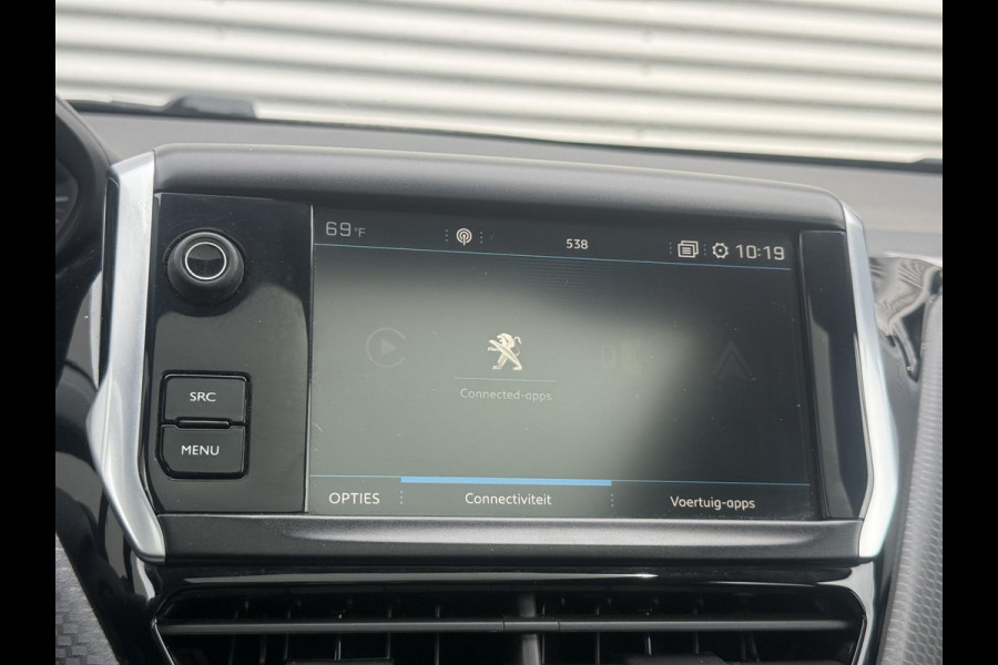 Peugeot 2008 1.2 PureTech Blue Lion 2e Eigenaar|Navi|Pano|Carplay|D-riem vv in 2024|Trekhaak|Airco|Cruise|PDC|N.A.P|APK tot 02-2027