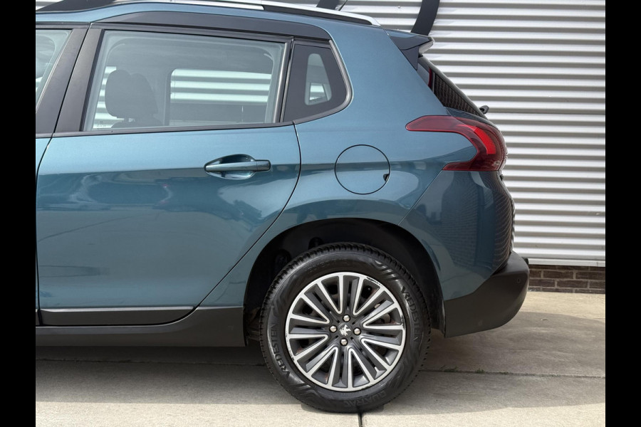 Peugeot 2008 1.2 PureTech Blue Lion 2e Eigenaar|Navi|Pano|Carplay|D-riem vv in 2024|Trekhaak|Airco|Cruise|PDC|N.A.P|APK tot 02-2027