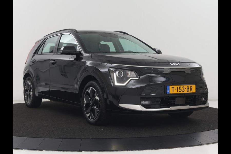 Kia Niro EV DynamicLine 64.8 kWh | Adaptive cruise | Half leder | Carplay | Full LED | Keyless | Sfeerverlichting | File Assistent | Camera | Navigatie | Parkeerhulp | Climate control