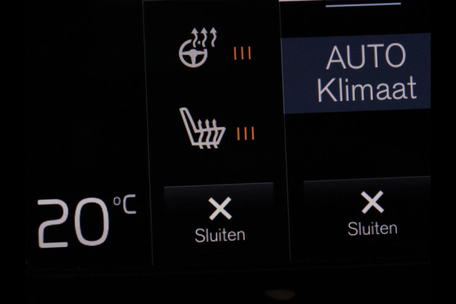 Volvo XC40 1.5 T3 Inscription | Leder | Stoelverwarming | Trekhaak | Carplay | Harman/Kardon | Camera | Keyless | Navigatie | Achterbankverwarming | Memory | Full LED | Cruise control | Parkeerhulp