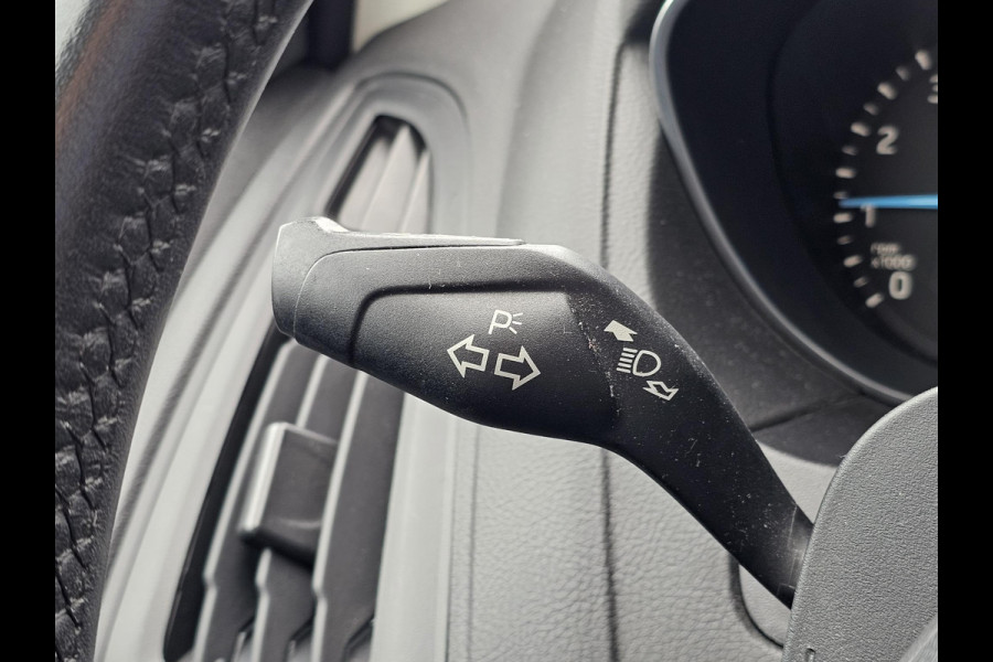 Ford FOCUS Wagon 1.0 Lease Edition Navigatie | Cruise control | Apple Carplay / Android auto | PDC achter etc.