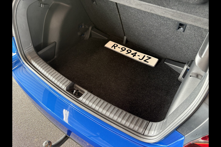 Škoda Fabia 1.0 TSi 95pk Ambition 5-drs. CARPLAY/CRUISE/PDC/TREKHAAK/STOELVERWARMING
