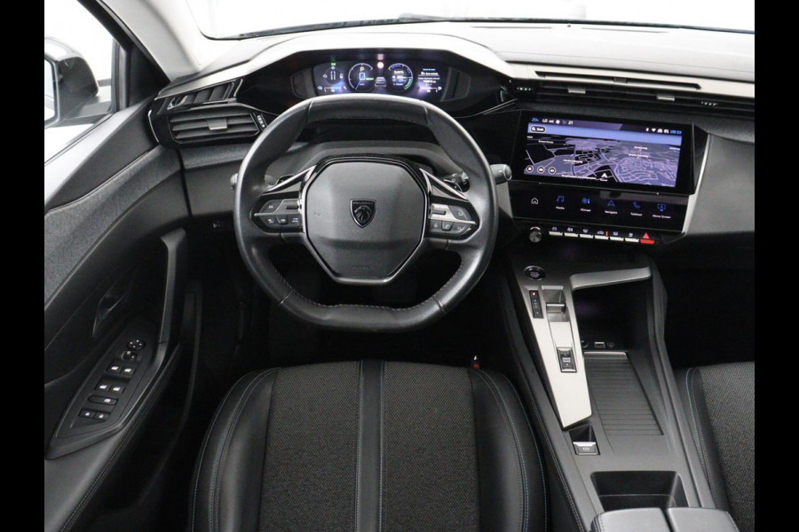 Peugeot 308 1.6 HYbrid 180 Allure Pack Business | SOH 93,8% | Trekhaak | Adaptive cruise | Half leder | Camera | Carplay | Navigatie | Keyless | Full LED | Parkeerhulp | Climate control | PHEV | Plug In