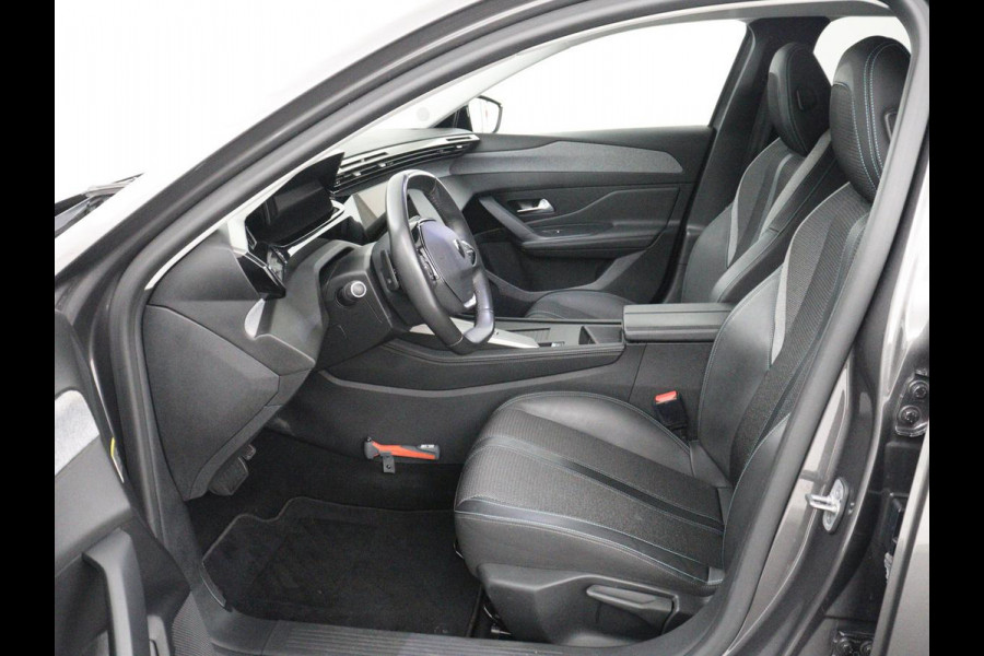 Peugeot 308 1.6 HYbrid 180 Allure Pack Business | SOH 93,8% | Trekhaak | Adaptive cruise | Half leder | Camera | Carplay | Navigatie | Keyless | Full LED | Parkeerhulp | Climate control | PHEV | Plug In