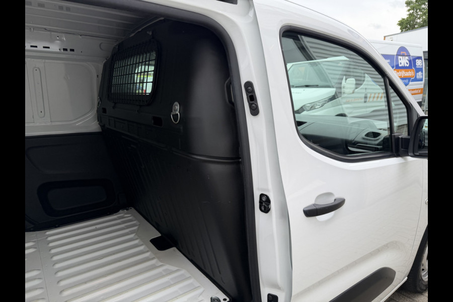 Peugeot Partner 1.5 BlueHDI Premium / euro 6 / bpm vrij / vaste prijs rijklaar € 10.950 ex btw / lease vanaf € 185 / airco / cruise / apple carplay / android auto